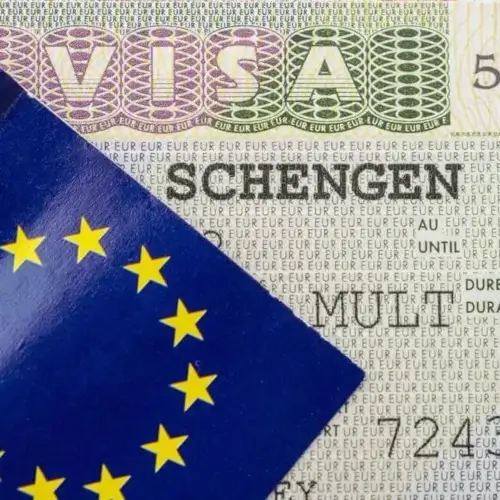 Schengen-visumfoto-app: Få tilgang til 26 land